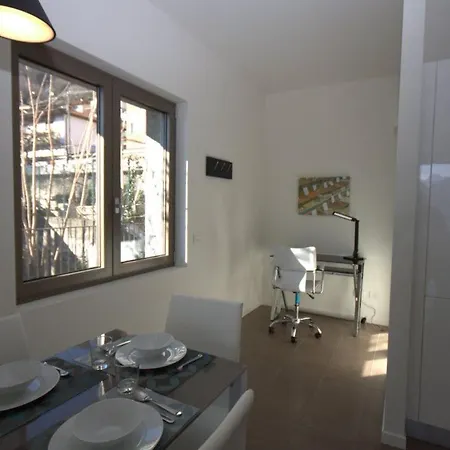 Vista Panorama Jewel - Acquaseria, By Lovecomo San Siro (Lombardy)